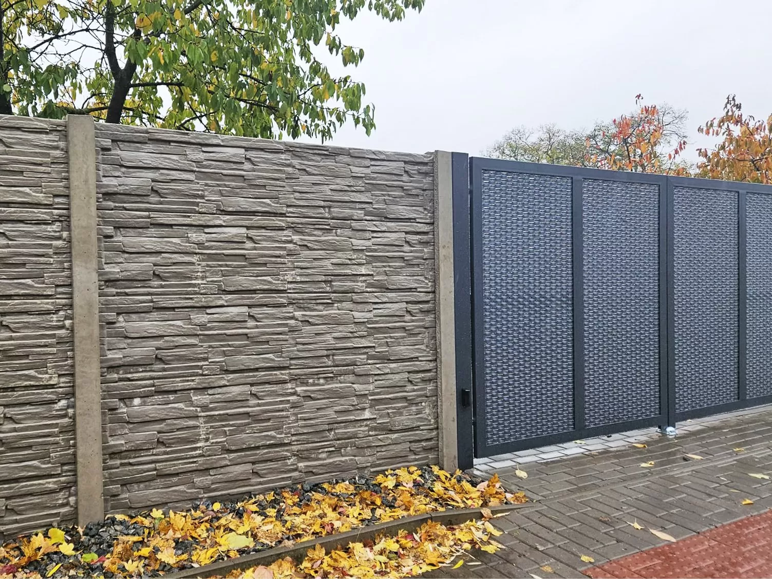 Welche Farbe für einen Betonzaun?