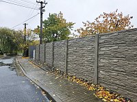 Příprava betonového plotu na podzim: Jak na to a proč se vyplatí