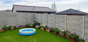 Premium-Betonzäune: Die Stärke von Stahl und die Präzision von Vibrationstechnik vereint